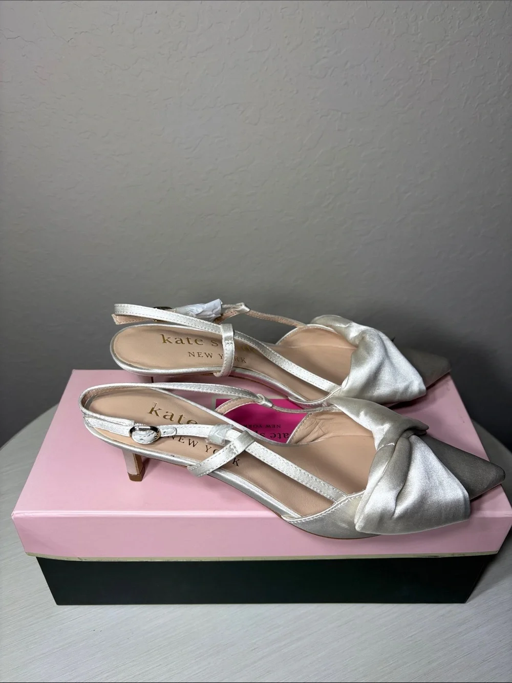Kate Spade Marseille Ivory Satin Bow Slingback Kitten Heels 7.5B